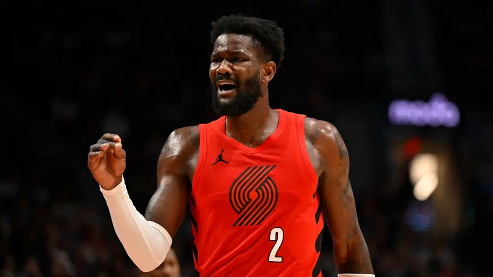Deandre Ayton Blazers