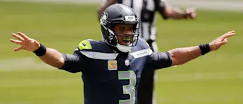 r-nfl-seahawks-wilson-111020.jpg