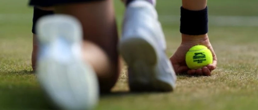r betfair 16 06 23 tennis wimbledon ball