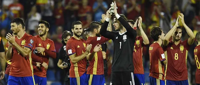 r football spain players win