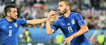 r-football-italy-bonucci-celebrating-new.jpg