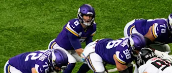 r-nfl-vikings-kirk-cousins-281020.jpg