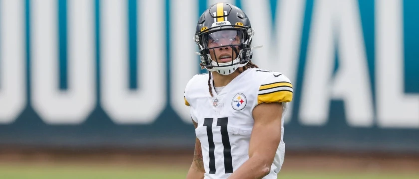 r-nfl-steelers-chase-claypool-021220.jpg