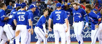 r-mlb-toronto-blue-jays-group.jpg