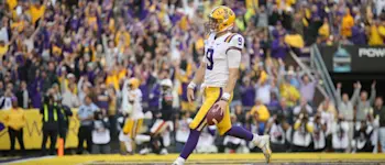 r-nfl-draft-burrow-2.jpg