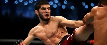 r-ufc-islam-makhachev-2021.jpg