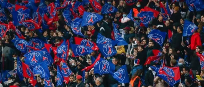 r betfair 09 05 23 psg fans banderas