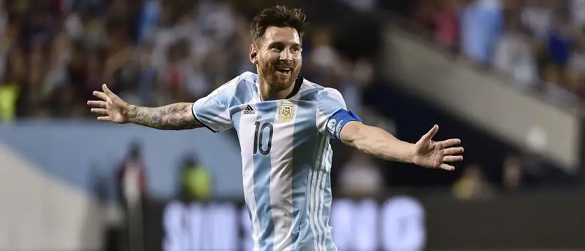 r football argentina messi celebrating
