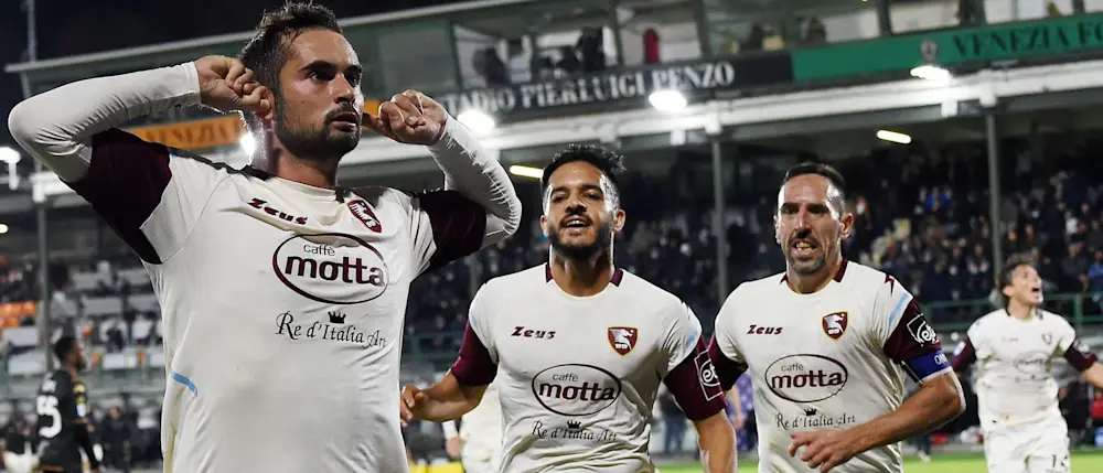 r football serie a salernitana celebration 2022