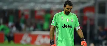 r football juventus buffon
