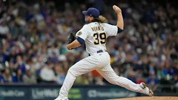 Milwaukee Brewers Corbin Burnes