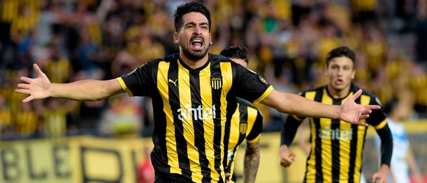r football penarol hero viatri 2019