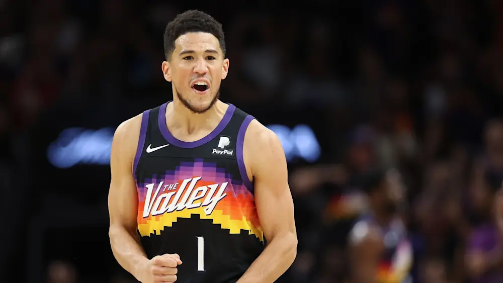 Devin Booker Suns pumped up