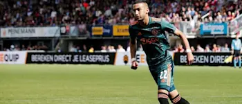 r football eredivisie ajax ziyech