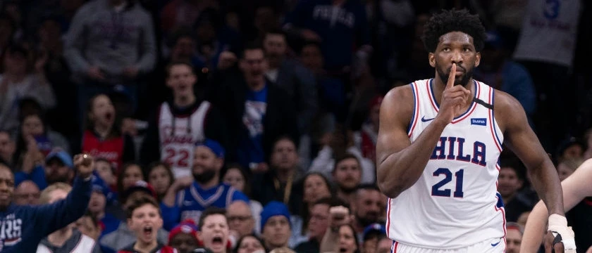 r-nba-sixers-embiid-110220.jpg