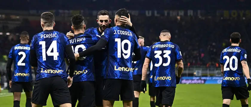 r football serie a inter team 2022 8x3