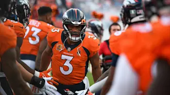 Russell Wilson Broncos pregame
