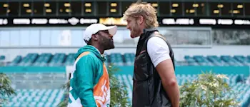 r boxing mayweather logan paul 2021